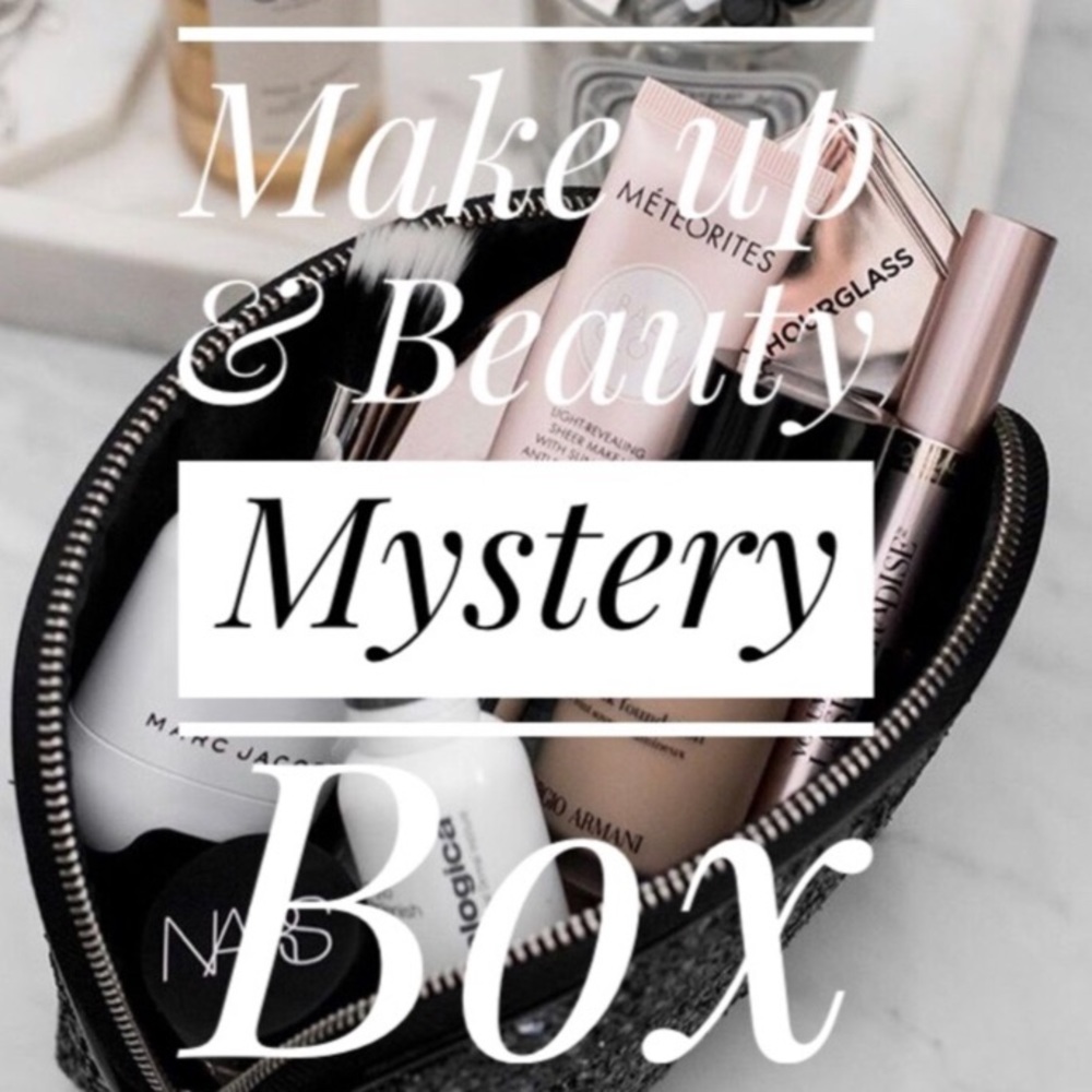 Mystery makeup box 📦 💋💕